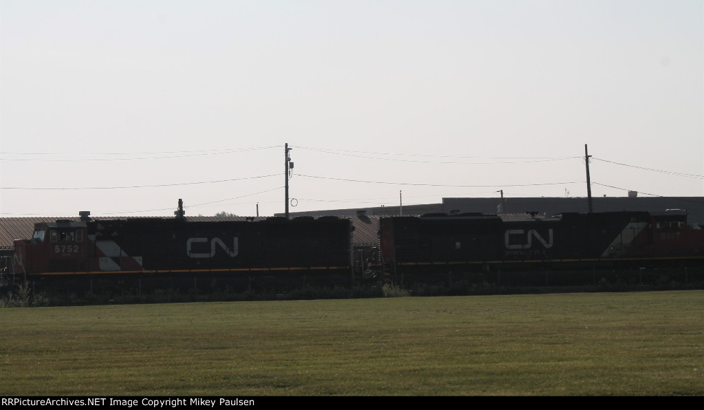 CN 5752 and CN 8007